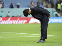 '[뉴스]월드컵 망치면 어쩌려고, 대국민 사과 각오했나→日 감독 미친 자신감 “우승 목표, ‥ 뉴스기사 썸네일