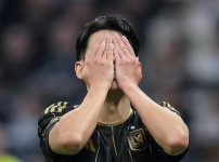 '[뉴스]손흥민 최초 대참사 '4실점 와르르'→우승 도전 망친 LAFC 감‥ 뉴스기사 썸네일