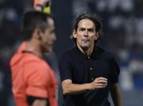 '[뉴스]'충격 발언, 조국은 난리인데~' 연봉 450억 알 힐랄 감독 “‥ 뉴스기사 썸네일