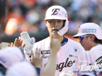 '[뉴스]'와 한화 좋겠다' 김동수→홍성흔→양의지→역대 4번째 포수 신인왕‥ 뉴스기사 썸네일