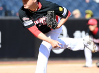 '[뉴스]'파죽 8연승' KIA에 덮친 불펜 악재…“홍건희 말소, 어깨 부‥ 뉴스기사 썸네일