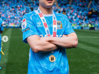 '[뉴스]‘충격의 오피셜’ 이럴려고 韓 손흥민 후계자 영입했나...코번트리, ‘최악의 유니폼‥ 뉴스기사 썸네일