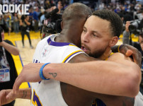 '[뉴스]NBA 팬들 실망! 최고 라이벌 르브론 vs 커리 정규시즌 맞대결, 올 시즌엔 한 ‥ 뉴스기사 썸네일