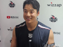 '[뉴스]“부모님 호강시켜드리고파“ 기적같은 끝내기의 순간, 가장 먼저 달려온 '익‥ 뉴스기사 썸네일