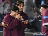 '[뉴스]'날 버린 팀에 비수 꽂은 투구 후 눈물 왈칵', 친정팀 다시 만‥ 뉴스기사 썸네일